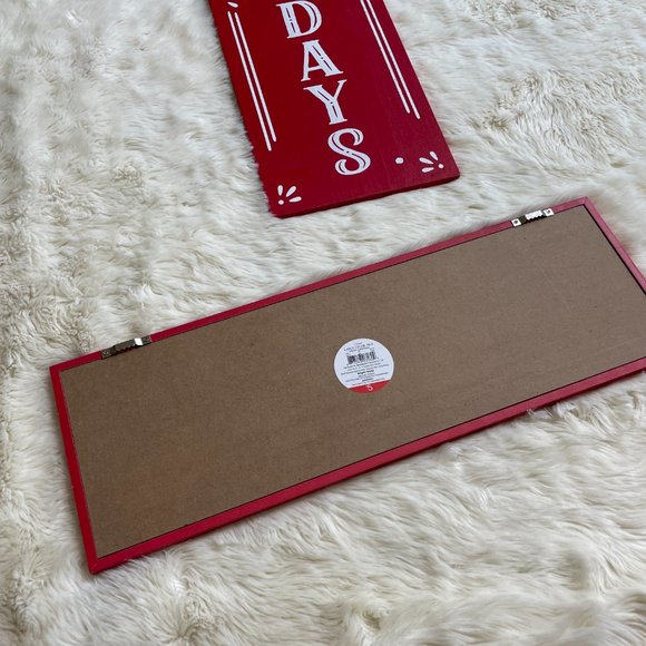 Set of 2 Holidays / Christmas Wooden Decor Signs - Picture 4 of 6